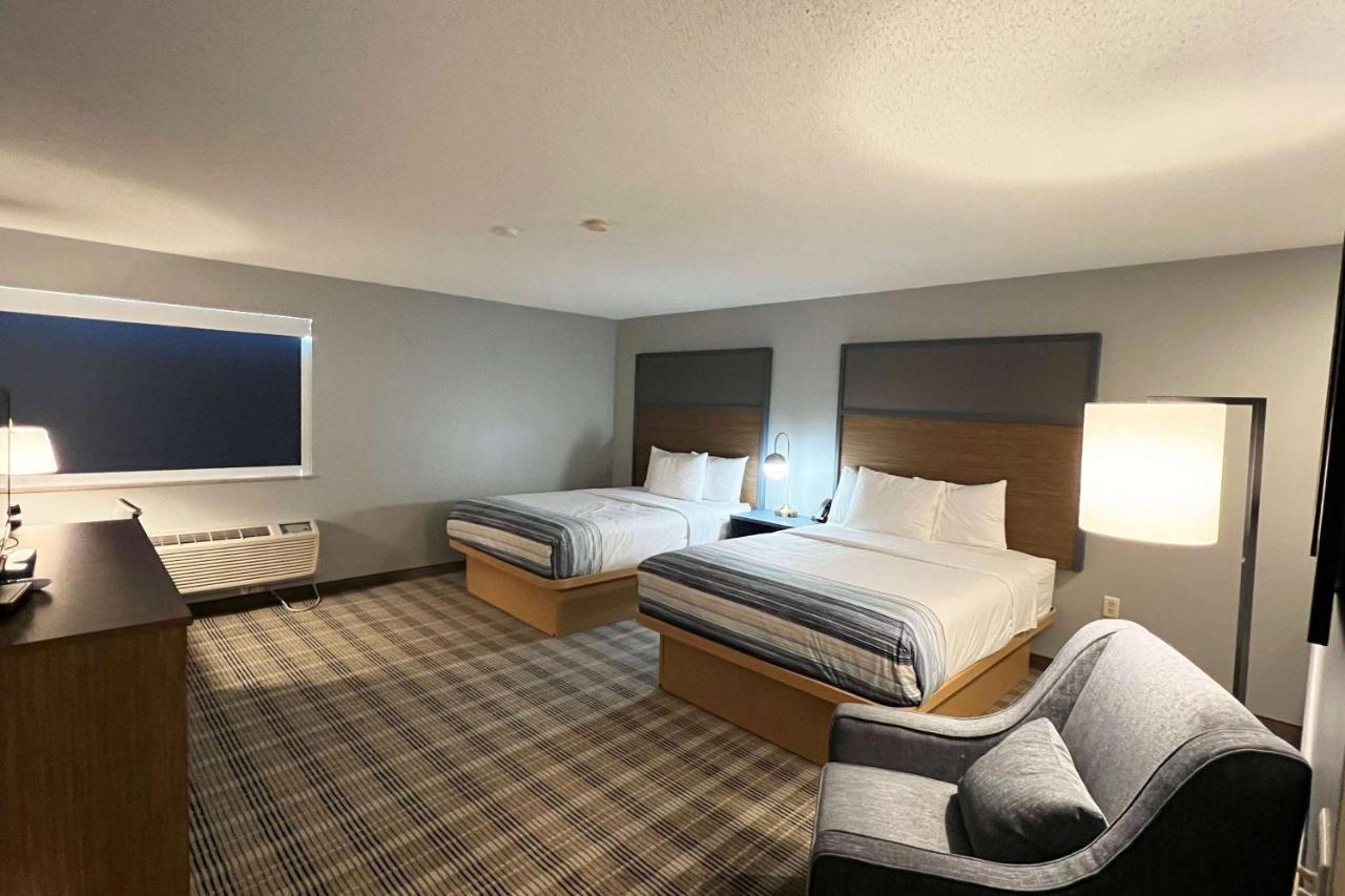 Americinn By Wyndham Marshfield Exterior photo