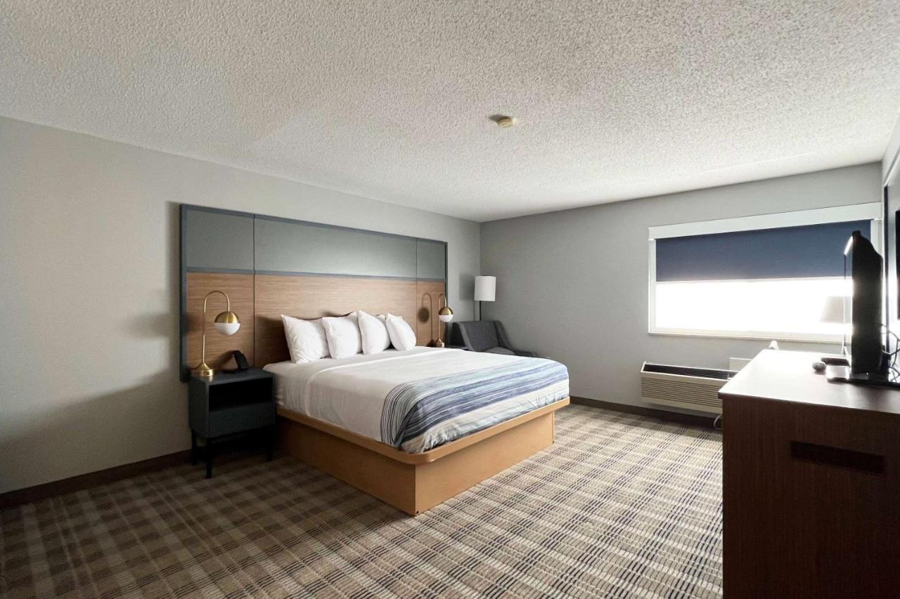 Americinn By Wyndham Marshfield Exterior photo