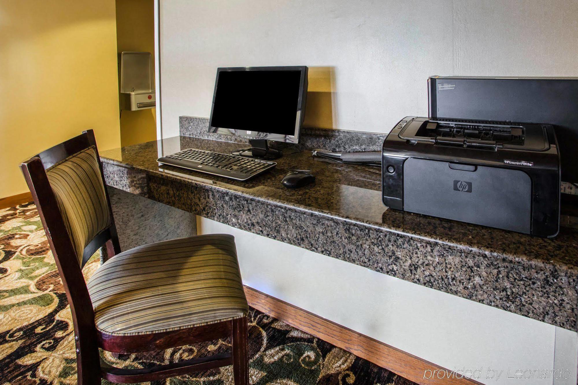 Americinn By Wyndham Marshfield Exterior photo